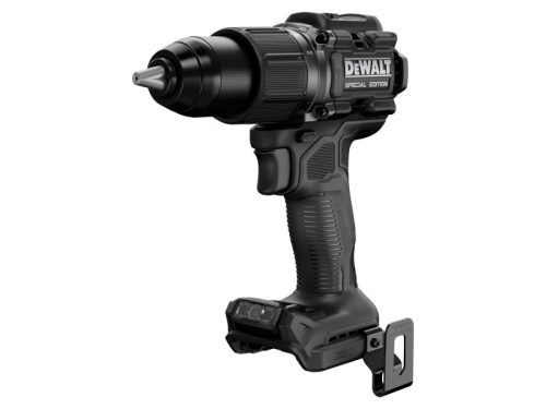 DEWALT/McLaren Akkus erőcsomag 18 V (DCD81M + DCG45M + TSTAK + 2 x 5,0 Ah akku + töltő)