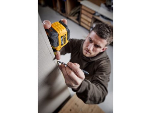 DEWALT Kompakt mérőszalag 5 m/16FT x 28 mm
