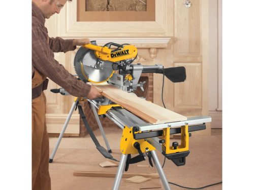 DEWALT Gérvágó kétoldalra dönthető 305 mm / 1675 W