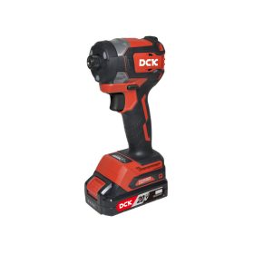   DCK Akkus ütvecsavarozó 1/4" 208 Nm szénkefe nélküli 20 V (2 x 4,0 Ah akku + töltő)