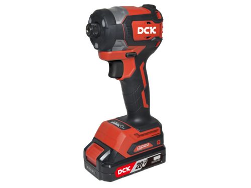 DCK Akkus ütvecsavarozó 1/4" 208 Nm szénkefe nélküli 20 V (2 x 4,0 Ah akku + töltő)