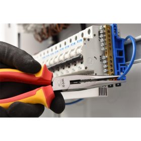   YATO Hosszúcsőrű fogó egyenes 160 mm 1000 V-ig szigetelt CrV