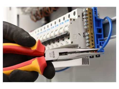 YATO Hosszúcsőrű fogó egyenes 200 mm 1000 V-ig szigetelt CrV