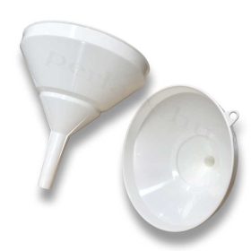 Tölcsér, műanyag (26 cm)