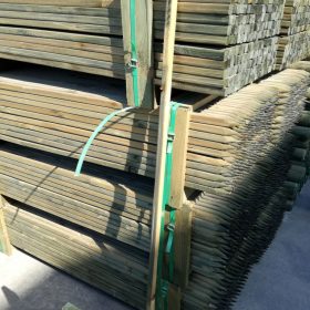 Fa paradicsomkaró 2,8cmx2,8cmx150cm